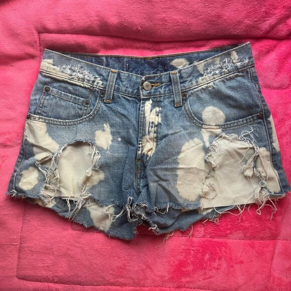 Levi Strauss Denim Shorts Jeans Bleached Distressed Cut Off Levi’s - Picture 1 of 3